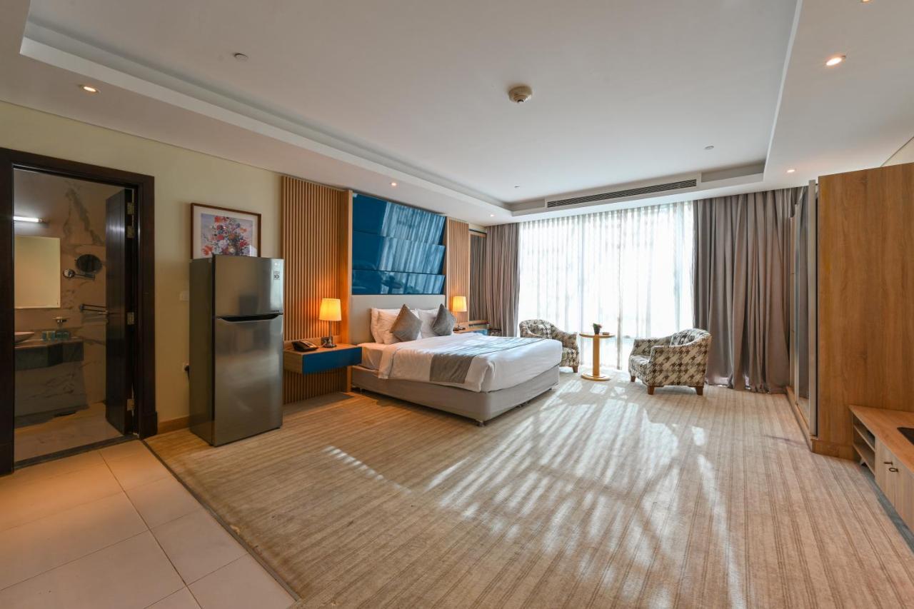 Al Mansour Suites Hotel Doha Exterior foto