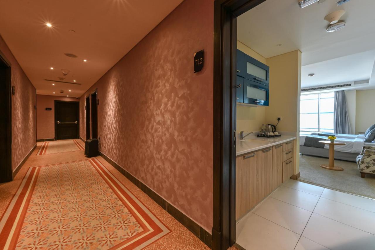 Al Mansour Suites Hotel Doha Exterior foto
